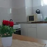 Pensión Badacsonyi Pihenés Privát Bérlemény 3*